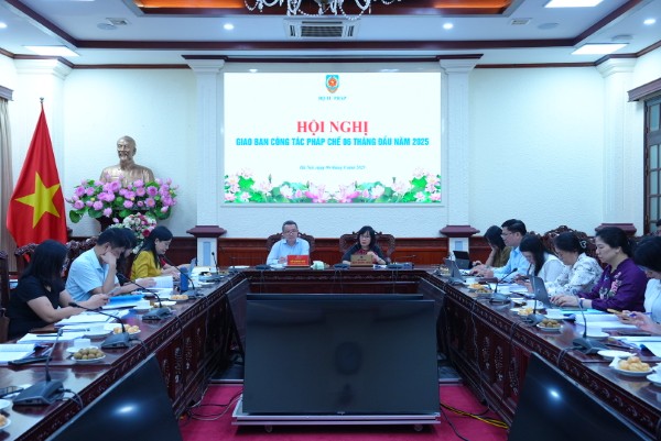Đổi mới căn bản công tác xây dựng và thi hành pháp luật tạo động lực phát triển đất nước